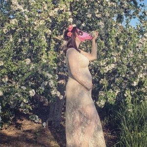 Lace Sheer Maternity Photography Dress, Ivory, LG